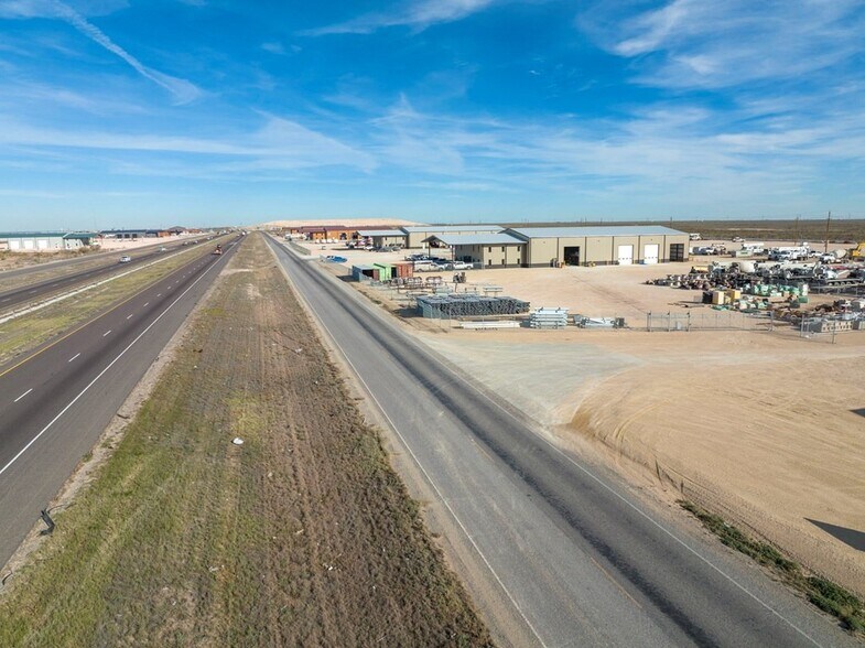 More Photos Of 14661 W I-20, Odessa Warehouse For Lease