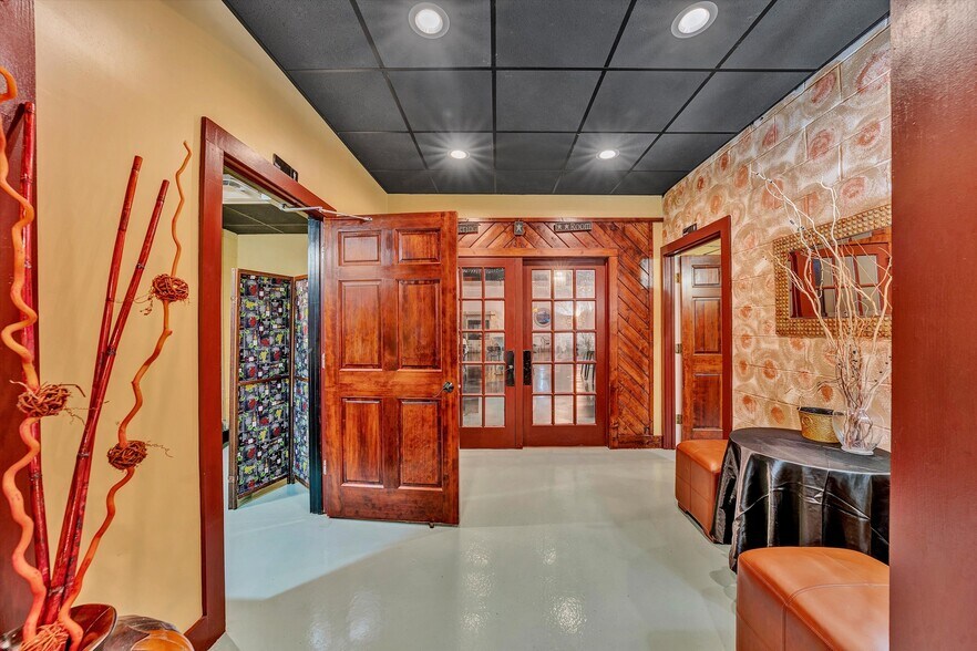 More Photos Of 106 Stoney Battery Rd, Troutville Restaurant For Sale