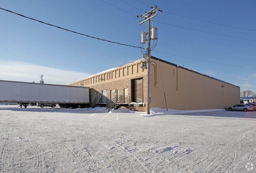 More Photos Of 240 Fillmore Ave E, Saint Paul Light Manufacturing For Lease