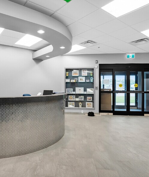 More Photos Of 1359 Fletcher Rd, Saskatoon Office For Sale