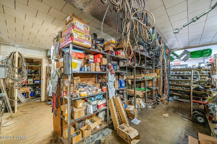More Photos Of 308 W Main St, Bradford Auto Repair For Sale