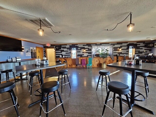 More Photos Of 109300 County Road C, Spencer Restaurant For Sale