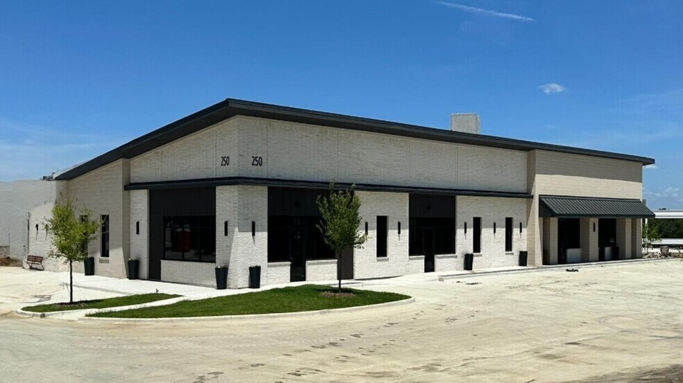 More Photos Of 230 W John W Carpenter Fwy, Irving Medical For Sale