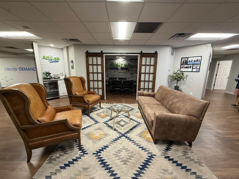 More Photos Of 6110 Constitution Dr, Fort Wayne Office For Lease