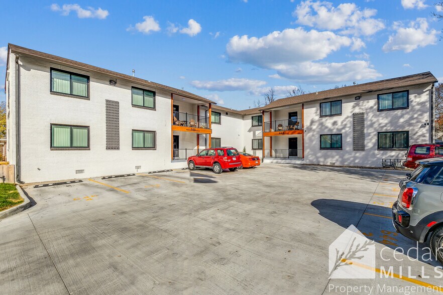 More Photos Of 644 N Bluff Ave, Wichita Multifamily For Sale