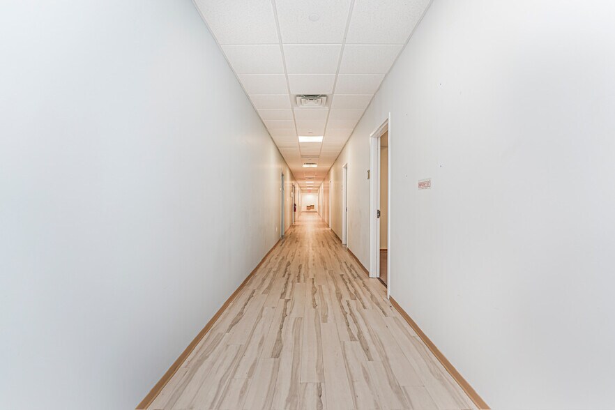 More Photos Of 360 Neptune Ave, Brooklyn Medical For Lease