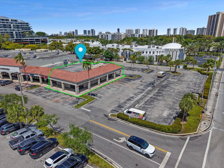 More Photos Of 20401 Biscayne Blvd, Aventura Unknown For Lease