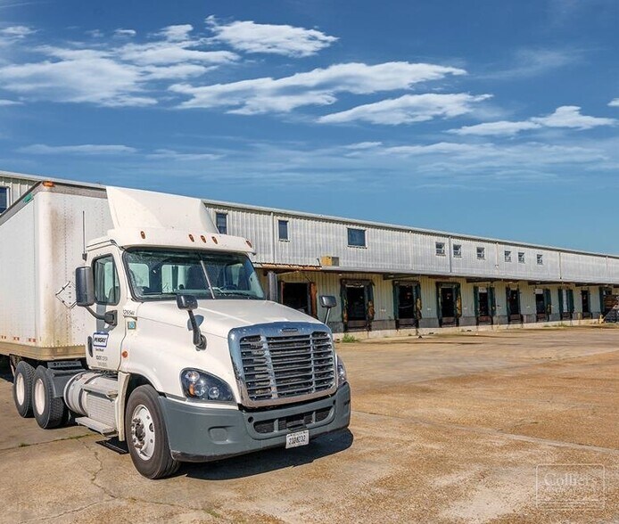 More Photos Of 113 Carnegie St, Greenwood Distribution For Lease