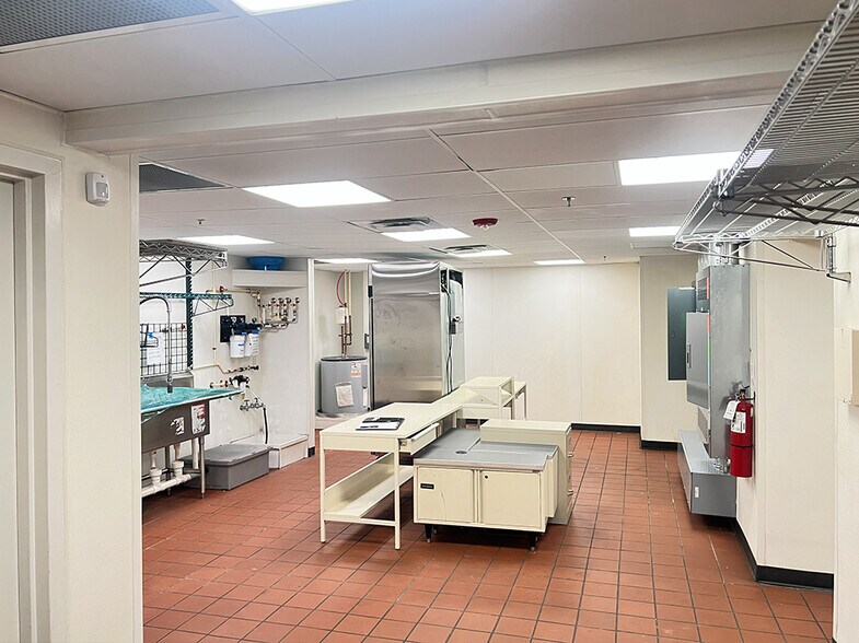 More Photos Of 235-239 N Gay St, Baltimore Storefront Retail Office For Sale