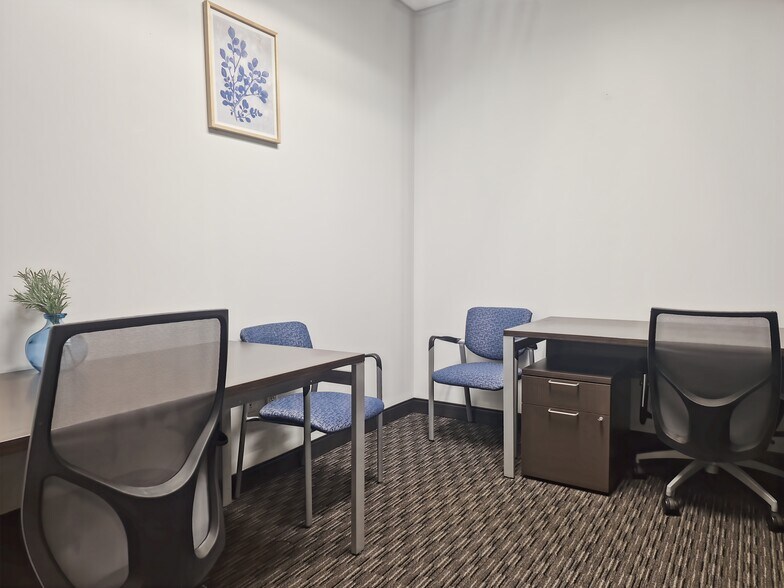 More Photos Of 10200 Forest Green Blvd, Louisville Coworking Space