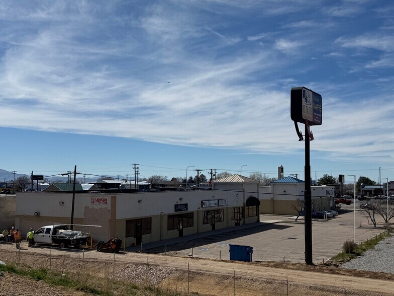 More Photos Of 5676 S 1900 W, Roy General Retail For Lease