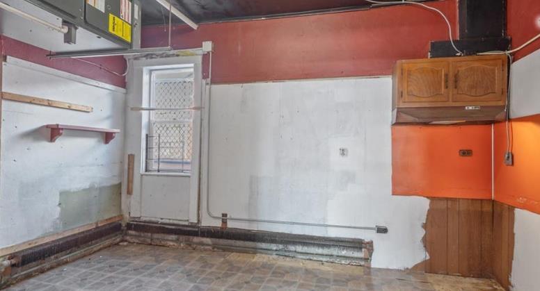 More Photos Of 9-13 N 2nd St, Fulton Storefront Retail Office For Sale