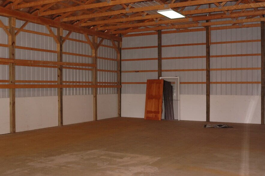 More Photos Of 4944 Ver Plank Rd, Clay Light Manufacturing For Sale