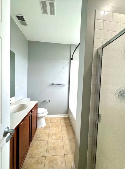 More Photos Of , Chicago Multifamily For Sale