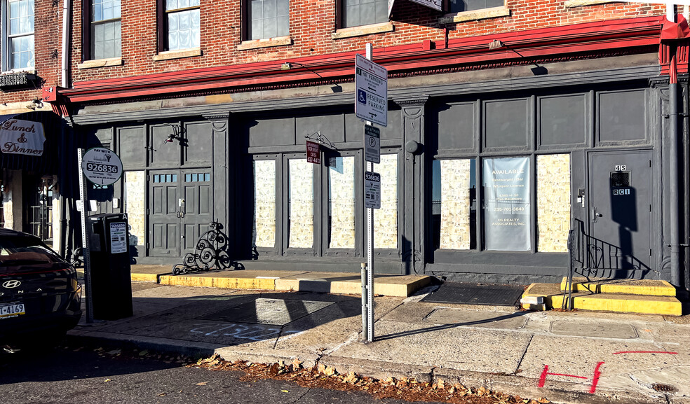 Primary Photo Of 4-6 S Front St, Philadelphia Restaurant For Lease