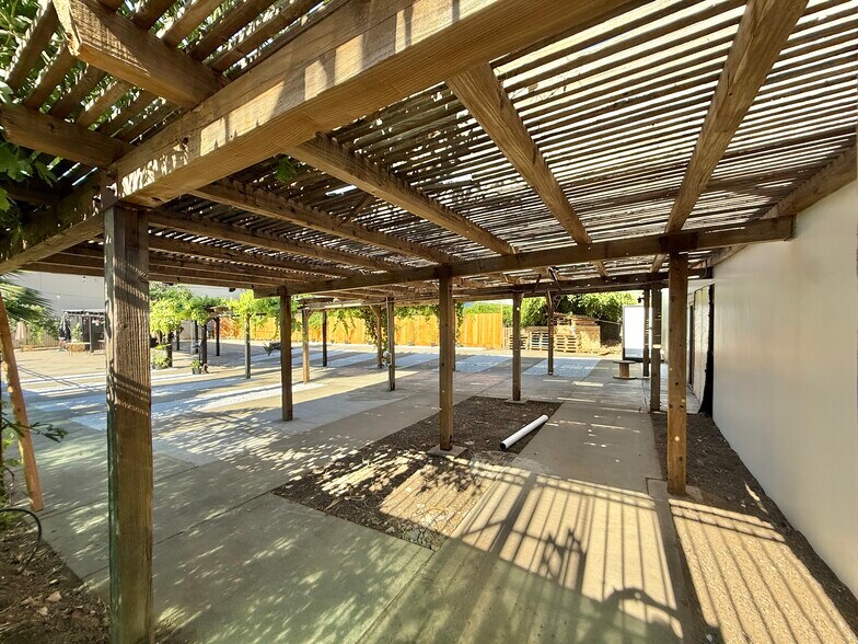 More Photos Of 7145 Watt Ave, North Highlands Freestanding For Sale