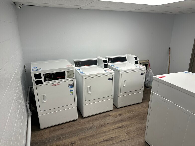 More Photos Of 363 E Gilbert St, San Bernardino Apartments For Sale