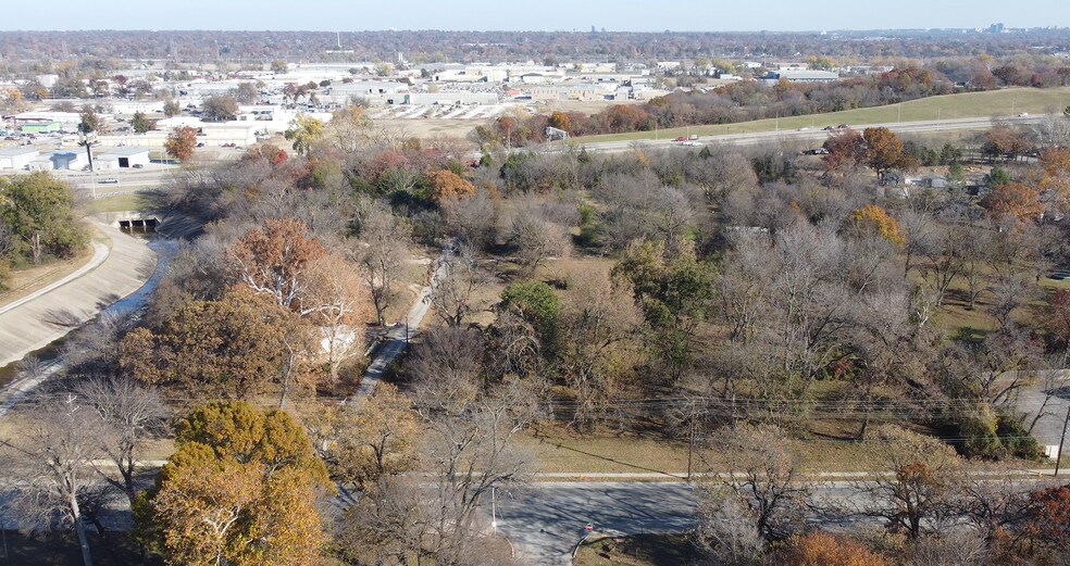 More Photos Of 1535 W 42nd St, Tulsa Land For Sale