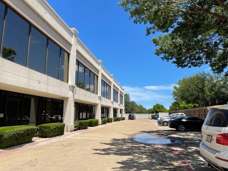 More Photos Of 4222 Trinity Mills Rd, Dallas Medical For Lease