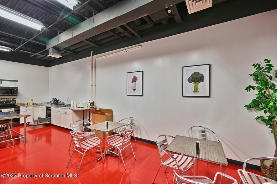 More Photos Of 1300 Old Plank Rd, Mayfield Medical For Sale