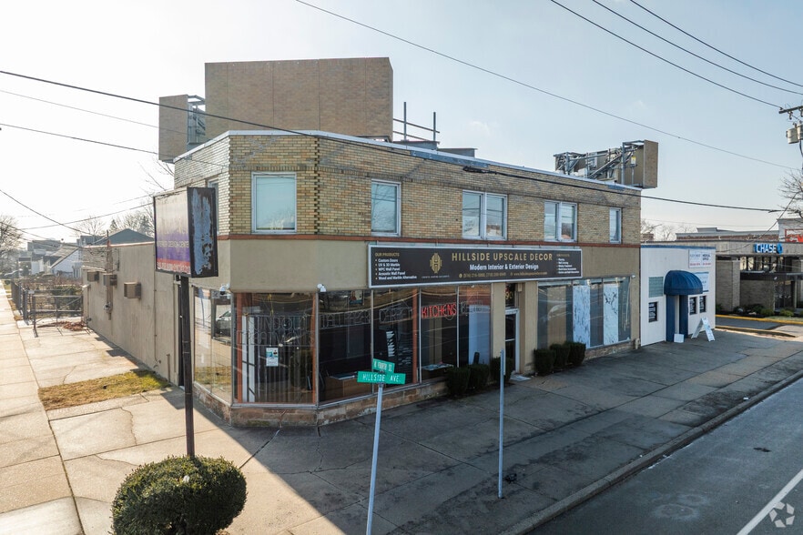 Primary Photo Of 390 Hillside Ave, New Hyde Park Storefront For Lease