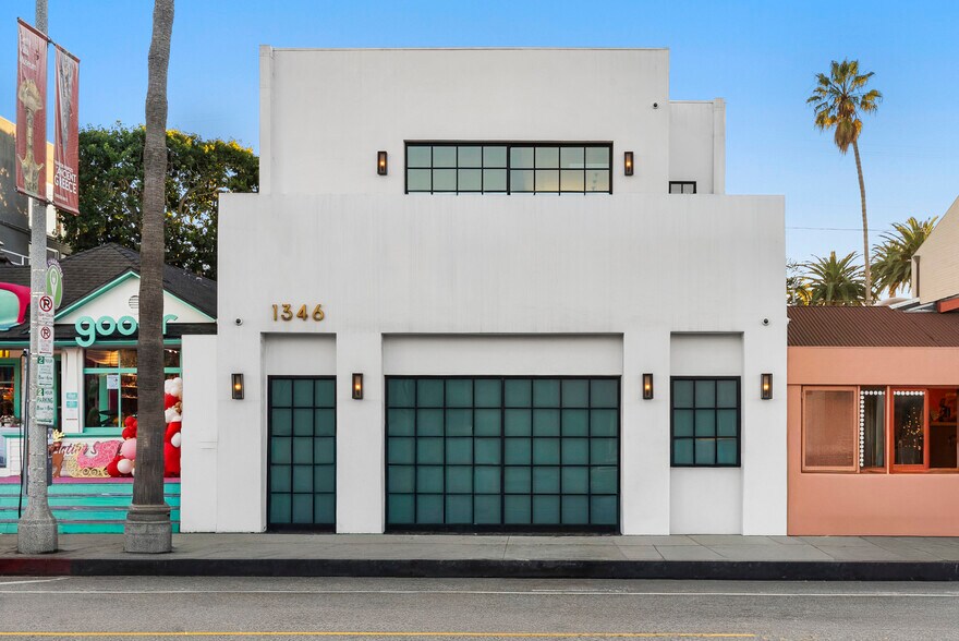 More Photos Of 1346 Abbot Kinney Blvd, Venice Office For Sale