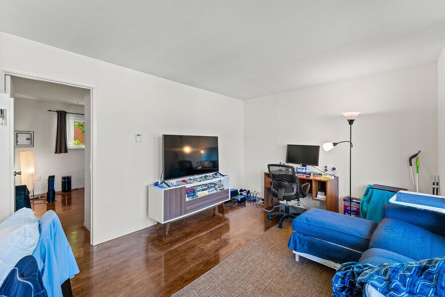More Photos Of 2427 McKinley Ave, Berkeley Apartments For Sale