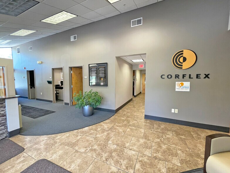 More Photos Of 669 E Industrial Park Dr, Manchester Light Manufacturing For Sale