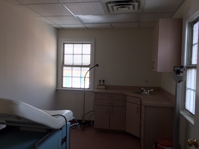 More Photos Of 601-623 Emancipation Hwy, Fredericksburg Medical For Sale
