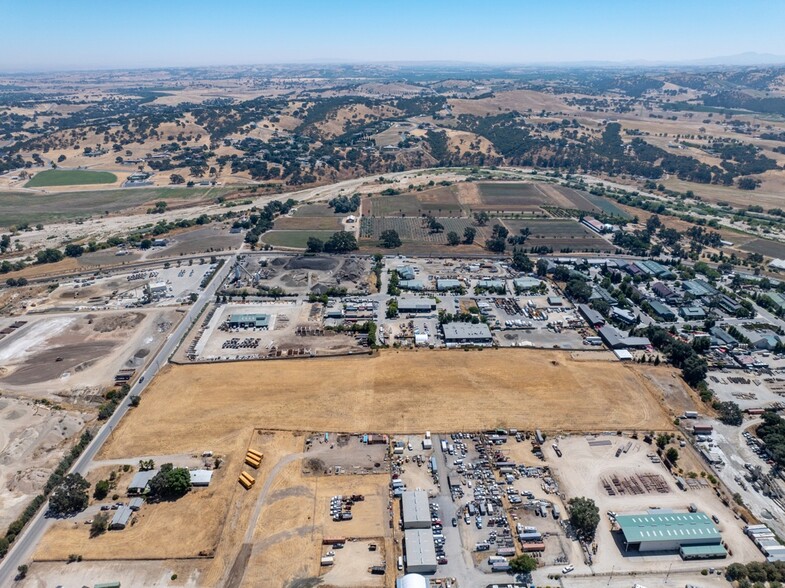 Primary Photo Of Volpi Ysabel Rd, Paso Robles Land For Sale