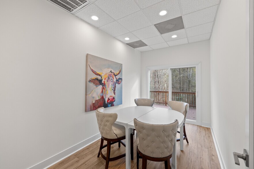 More Photos Of 3950 Blue Ridge Rd, Raleigh Medical For Sale