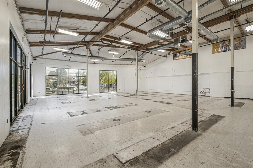 More Photos Of 3545 Soquel Dr, Soquel Auto Repair For Sale