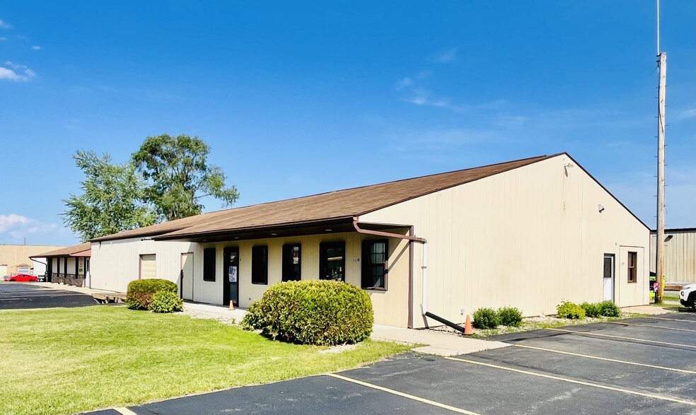 More Photos Of 1225 Delanglade St, Kaukauna Office For Sale