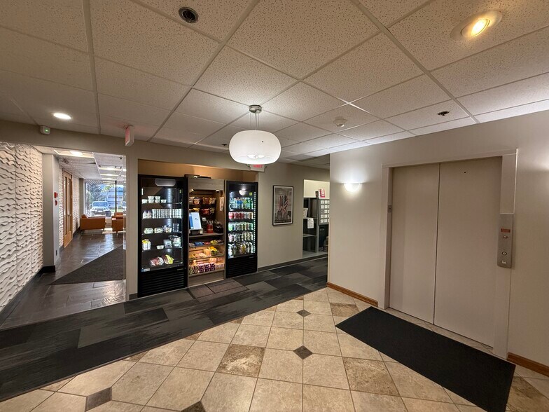 More Photos Of 420 Columbus Ave, Valhalla Office For Lease