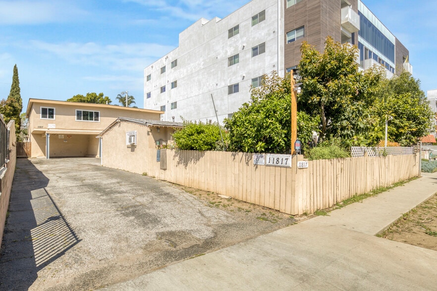 More Photos Of 11817 Culver Blvd, Los Angeles Apartments For Sale