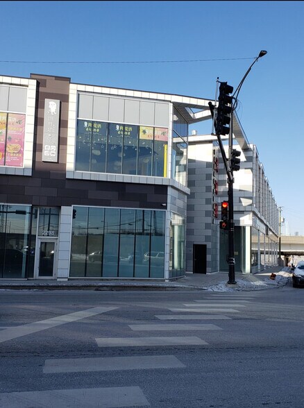 More Photos Of 2252 S Canal St, Chicago Storefront For Lease