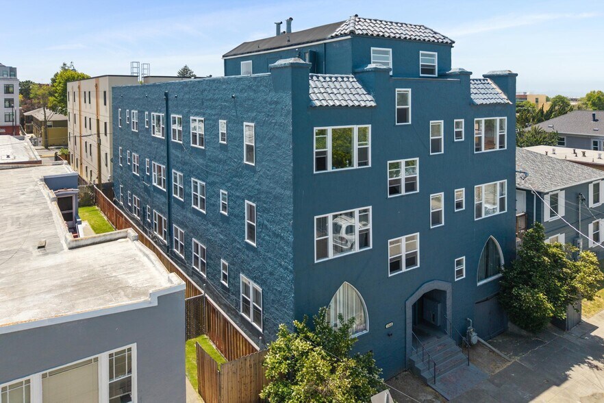 More Photos Of 1360 Berkeley Way, Berkeley Apartments For Sale