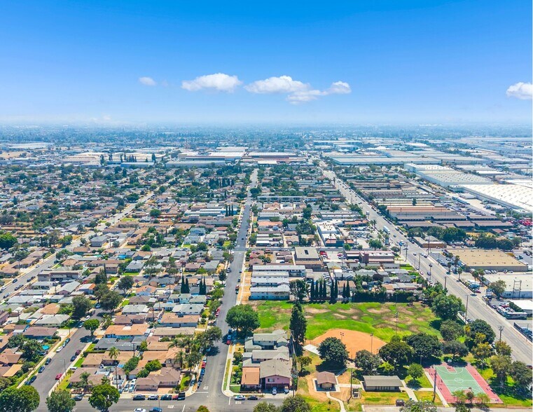 More Photos Of 1109 S Spruce St, Montebello Apartments For Sale