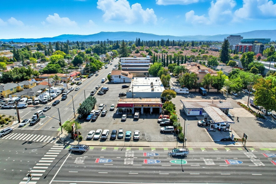 Primary Photo Of 2812 Stevens Creek Blvd, San Jose Auto Repair For Sale