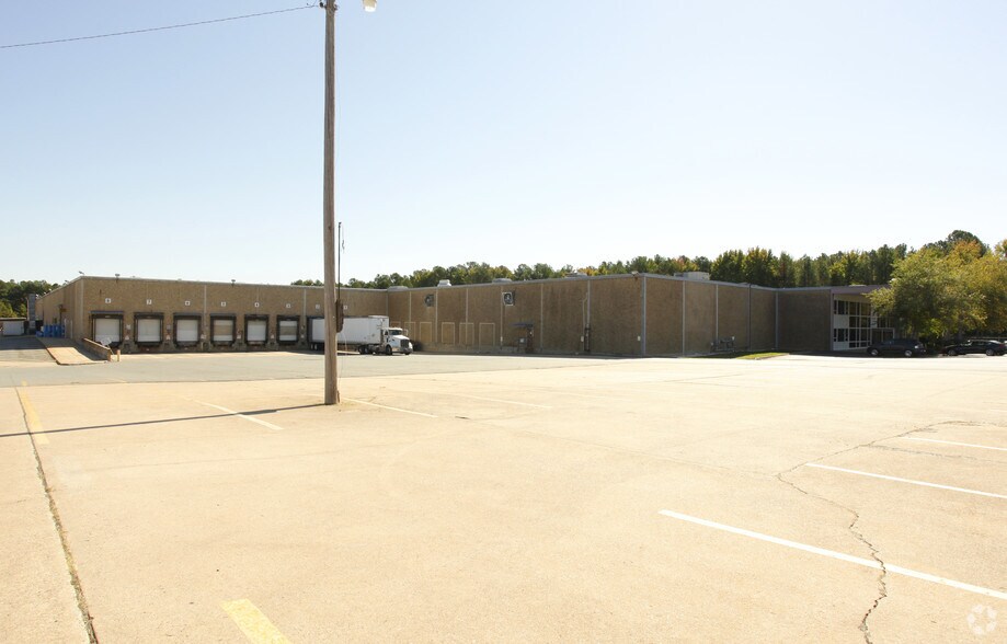 Primary Photo Of 1031 N Redmond Rd, Jacksonville Manufacturing For Lease