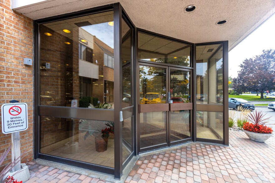 More Photos Of 2900 John St, Markham Office For Lease