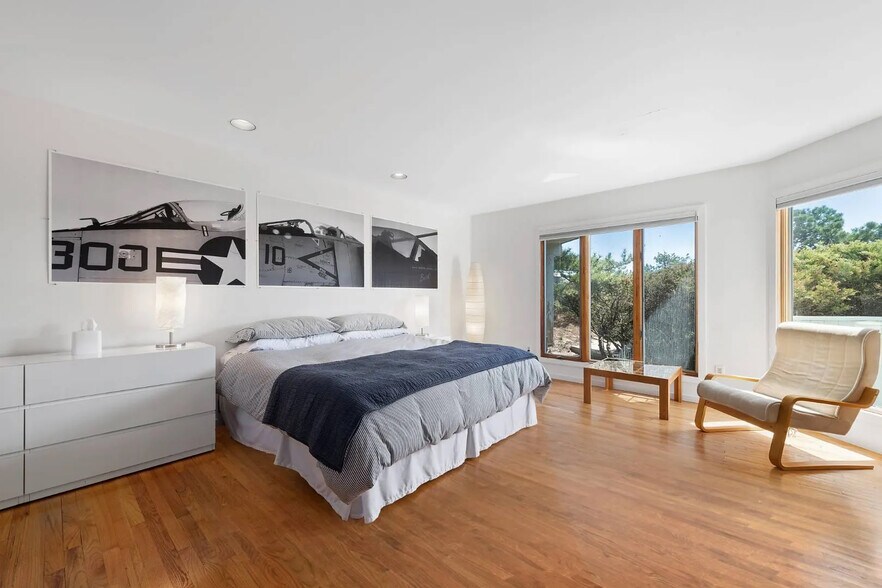 More Photos Of 54 Sandcastle ln, Amagansett Specialty For Sale