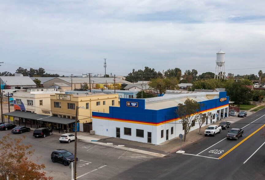 More Photos Of 609 N 7th St, Williams Auto Repair For Sale