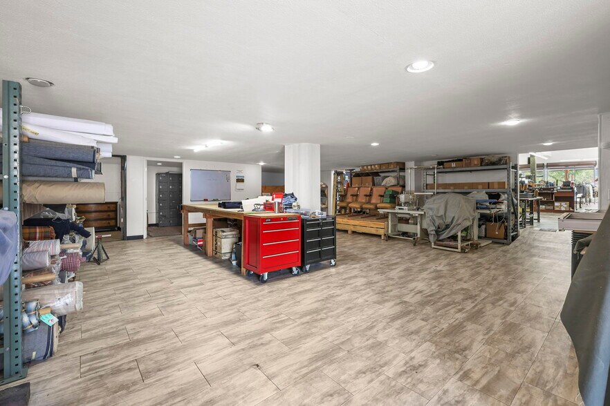 More Photos Of 10640 Main St, El Monte Storefront For Sale