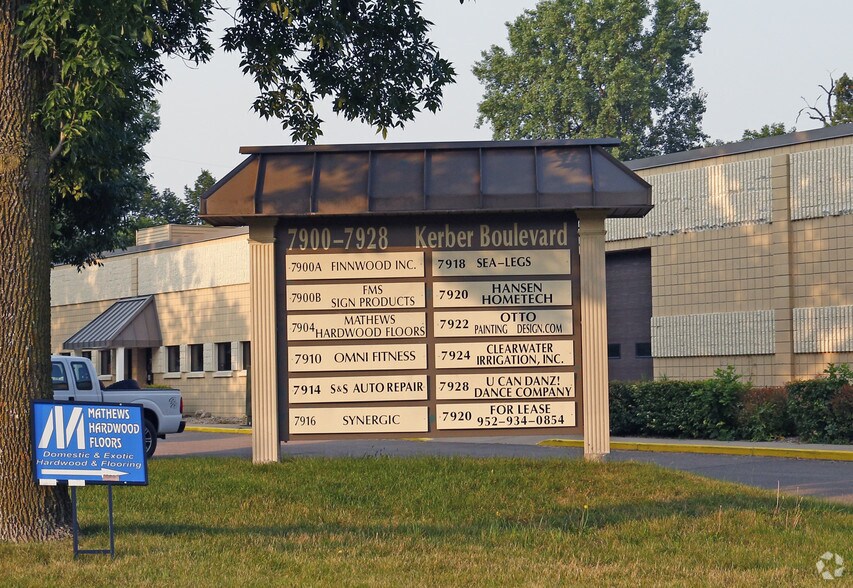 More Photos Of 7900-7928 Kerber Blvd, Chanhassen Flex For Lease