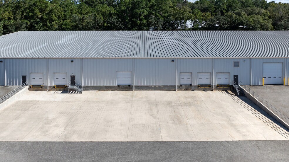 More Photos Of 3525 Enterprise Way, Green Cove Springs Warehouse For Lease