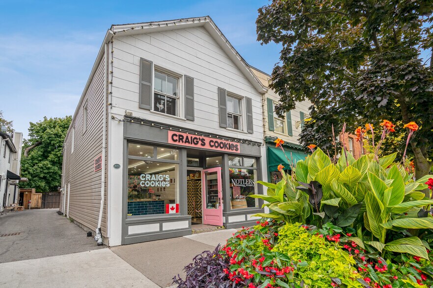 Primary Photo Of 15 Queen St, Niagara-On-The-Lake Storefront Retail Residential For Sale
