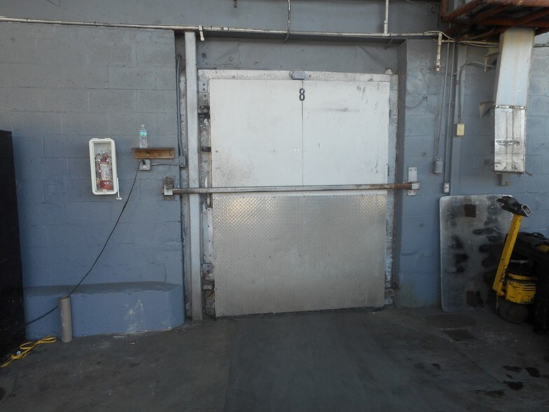 More Photos Of 500 NE 185th St, Miami Refrigeration Cold Storage For Sale