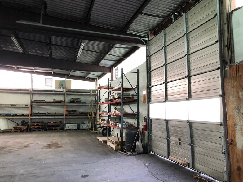 More Photos Of 251 Clay St, Manchester Warehouse For Lease