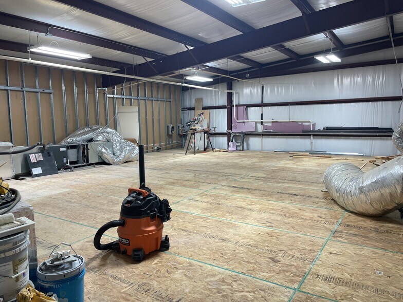 More Photos Of 22325 Gosling Rd, Spring Unknown For Lease